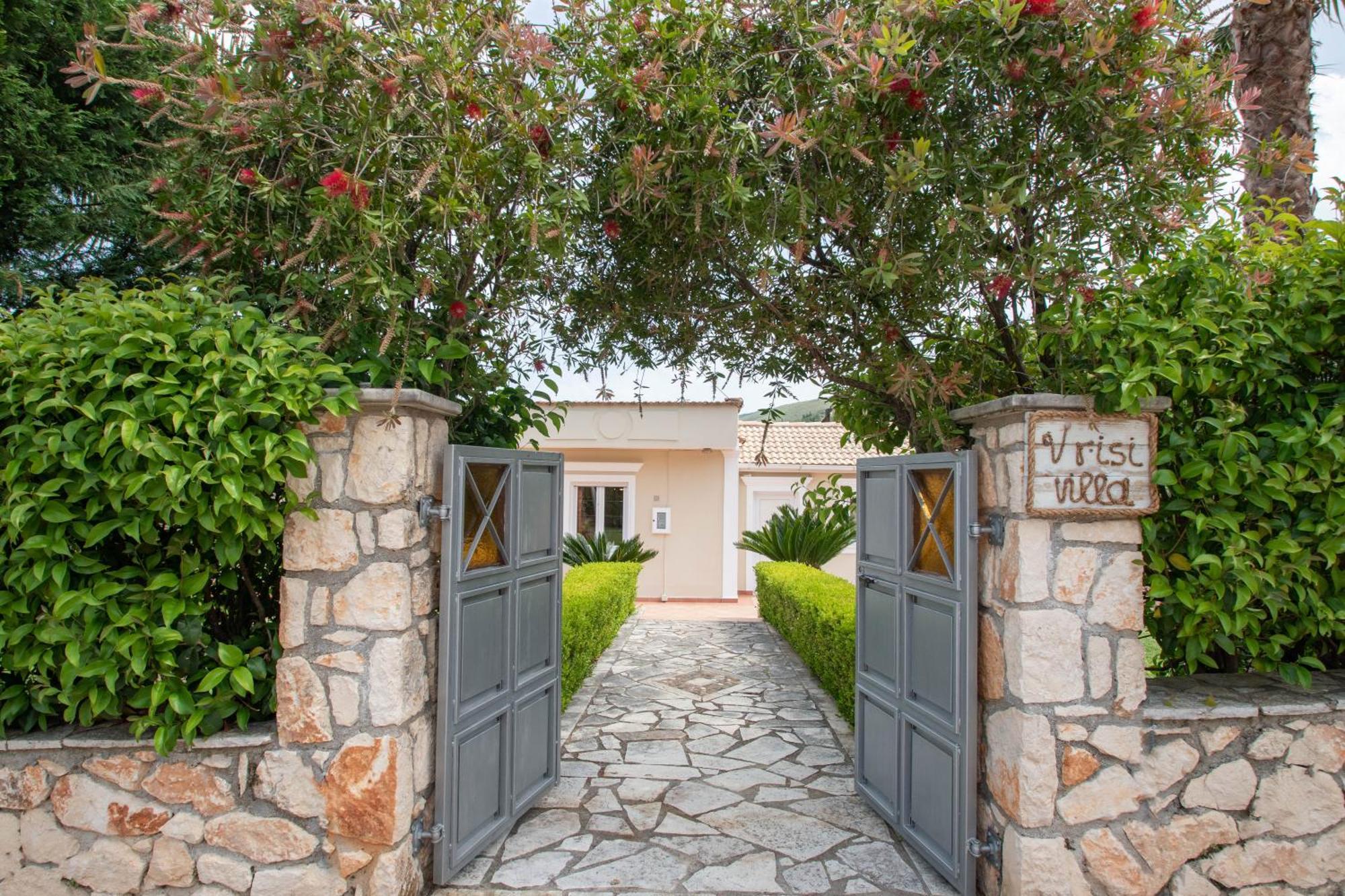 Villa Vrisi Fagias Экстерьер фото
